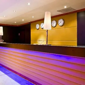 Crom Express Airport Hotel - Jeddah Hotel